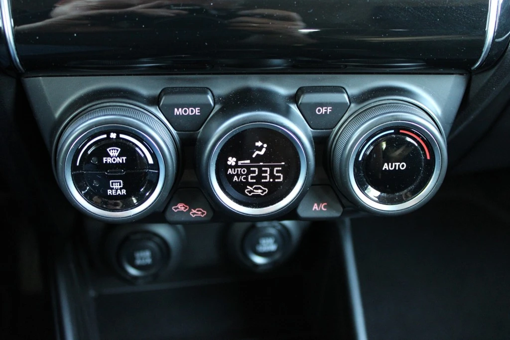 Suzuki Swift – foto 31