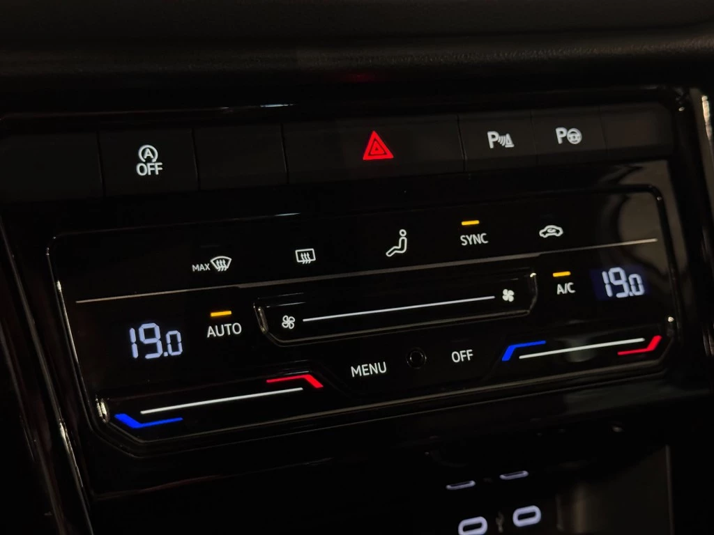 Volkswagen T-Roc – foto 30