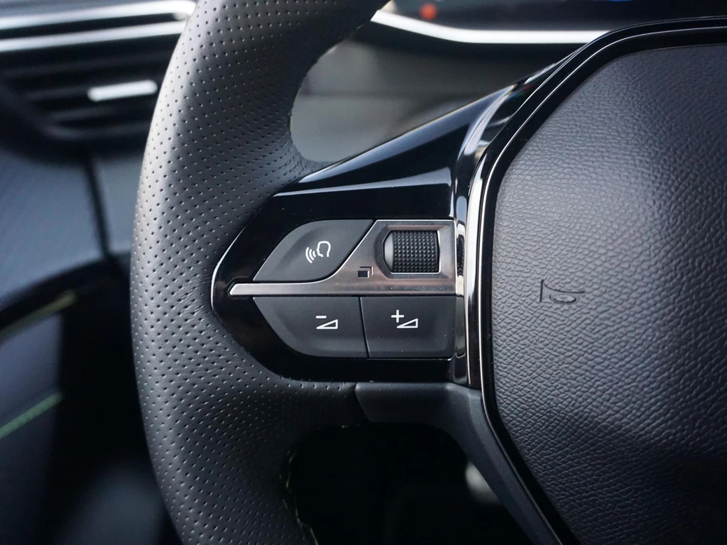 Peugeot 208 – foto 20