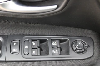 Jeep Renegade – thumbnail 21