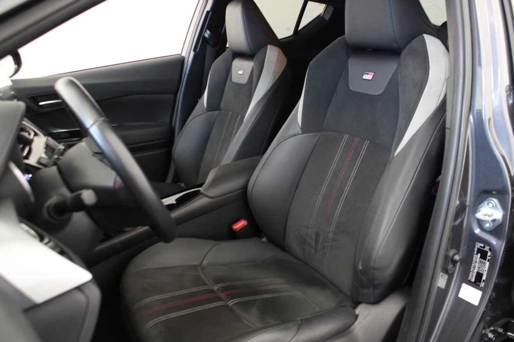 Toyota C-HR – foto 7