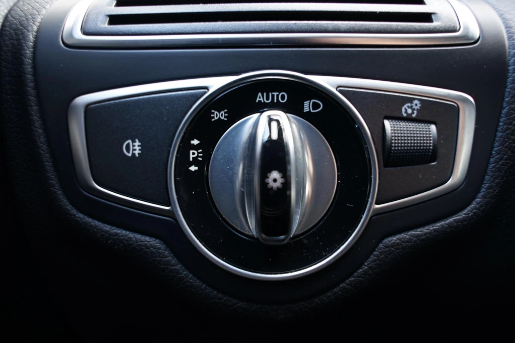 Mercedes-Benz C-Klasse – foto 19