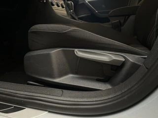 Volkswagen Golf – thumbnail 19