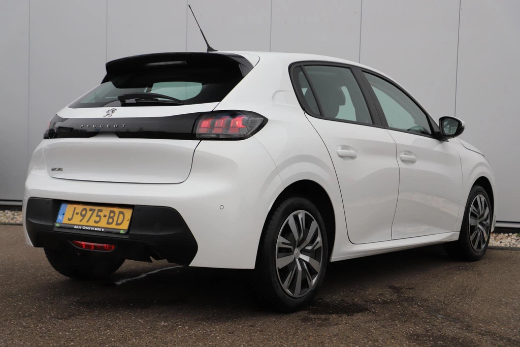 Peugeot 208 – foto 2