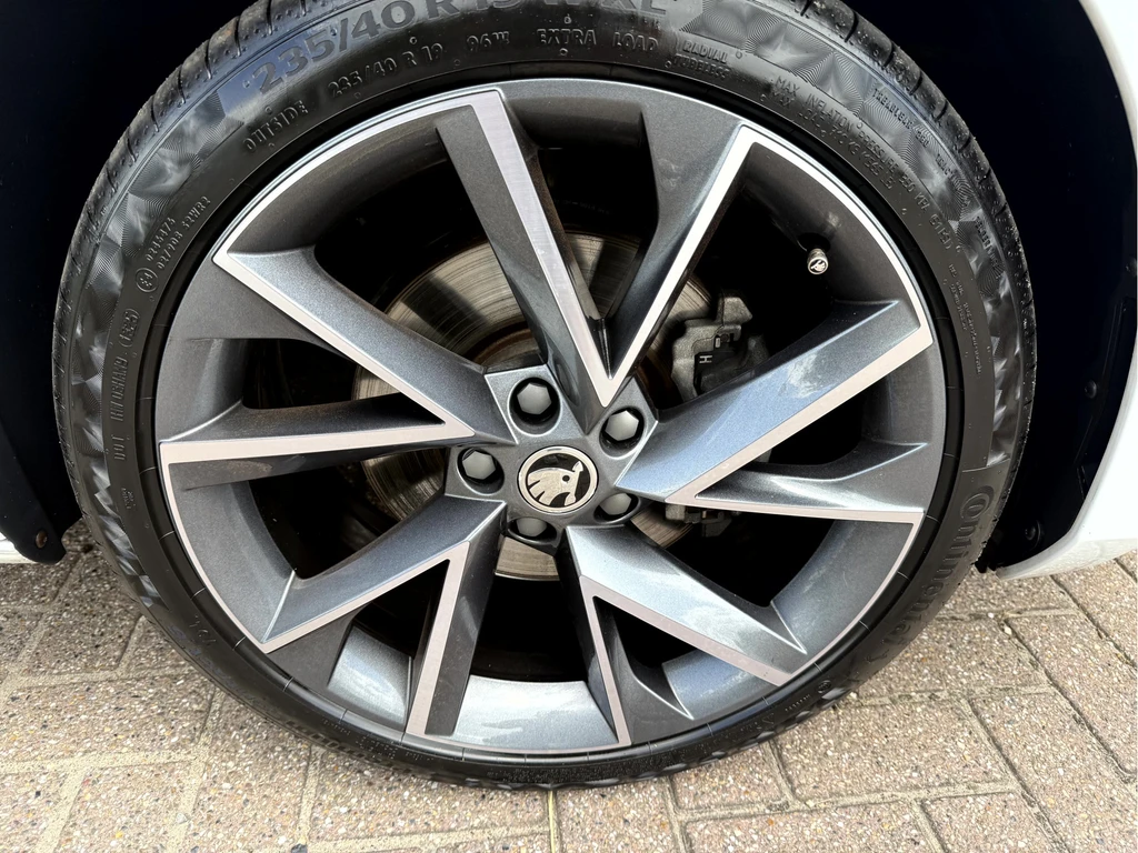 Škoda Superb – foto 20