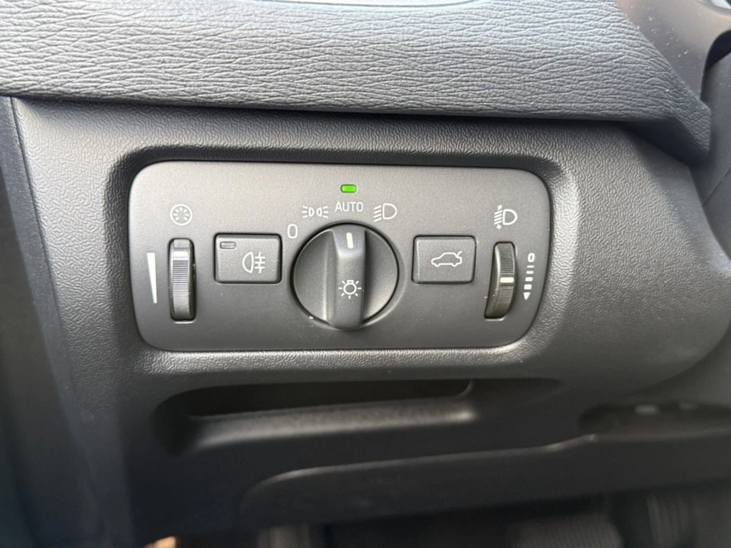 Volvo V40 – foto 25