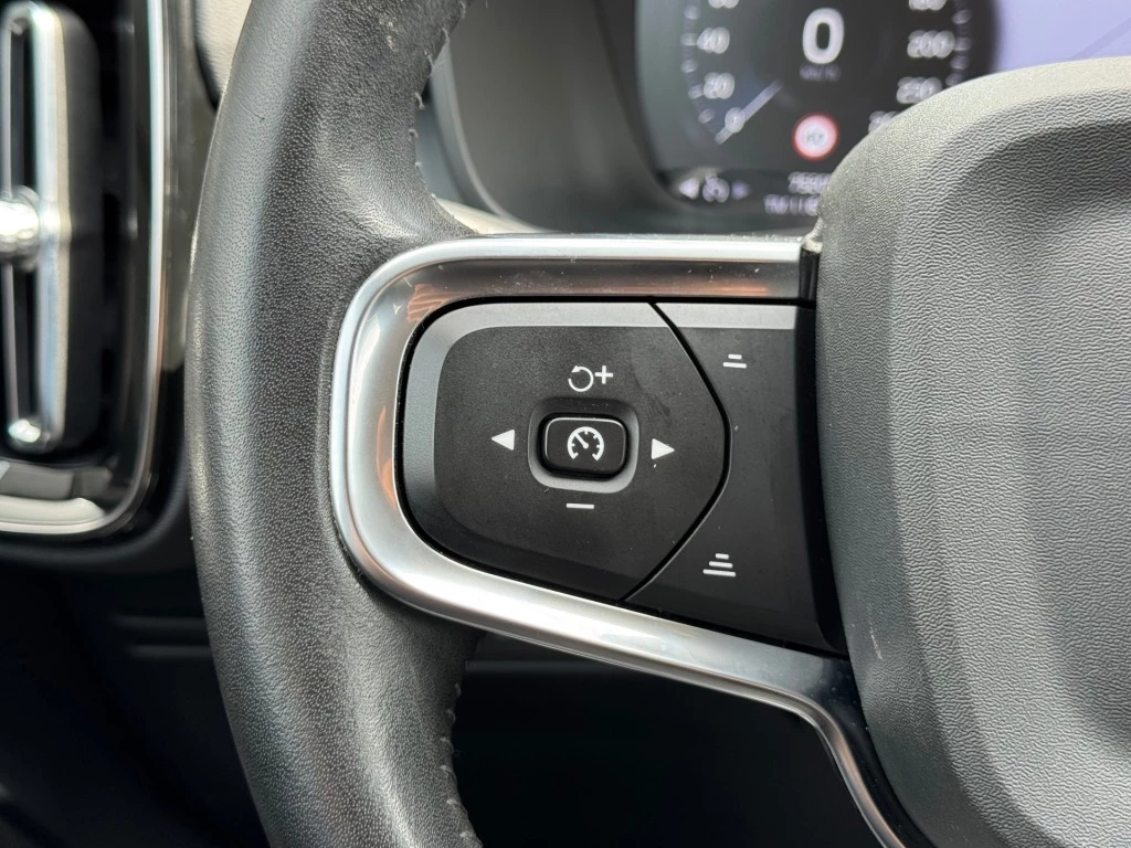 Volvo XC40 – foto 12