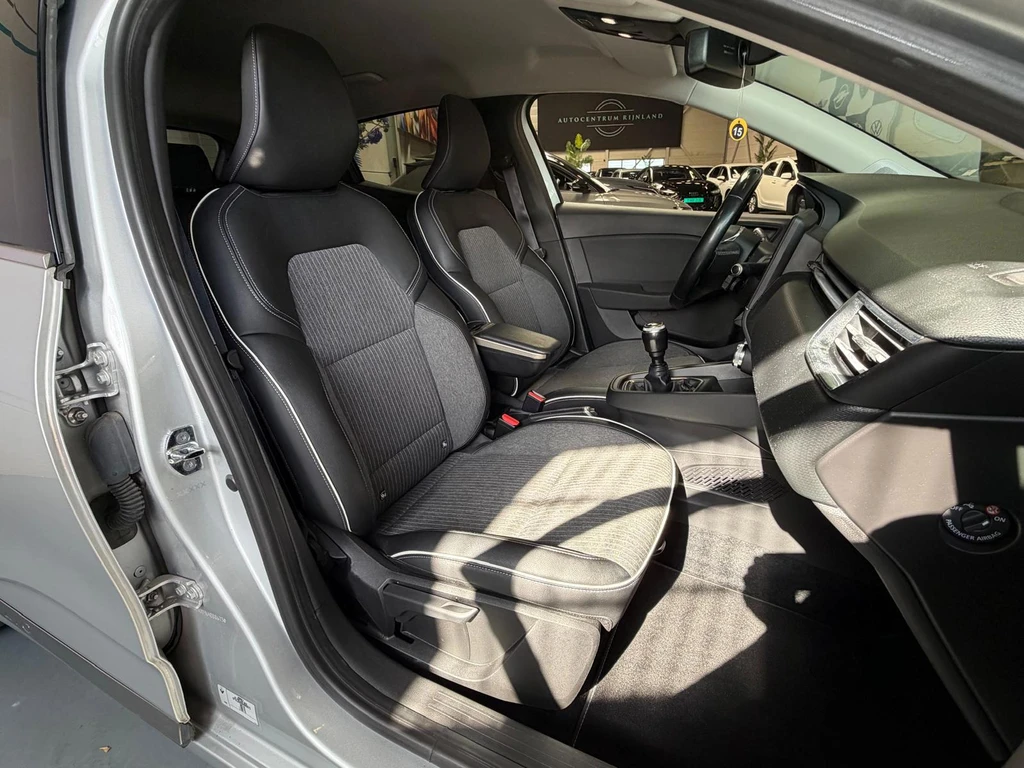 Renault Clio – foto 20