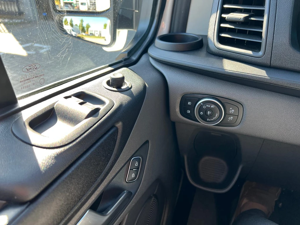 Ford Transit Custom – foto 21