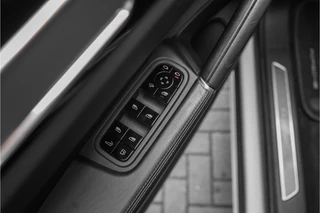 Porsche Cayenne – thumbnail 49