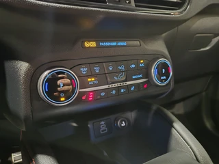 Ford Kuga – thumbnail 25