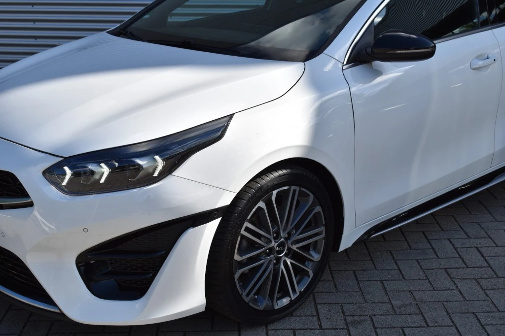 Kia ProCeed – foto 10