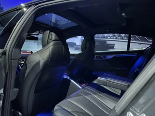 BMW 8 Serie – thumbnail 31