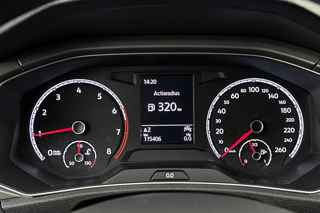 Volkswagen T-Roc – foto 12