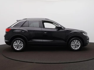 Volkswagen T-Roc – thumbnail 8