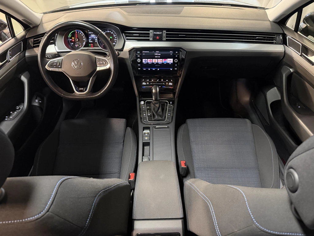 Volkswagen Passat – foto 7