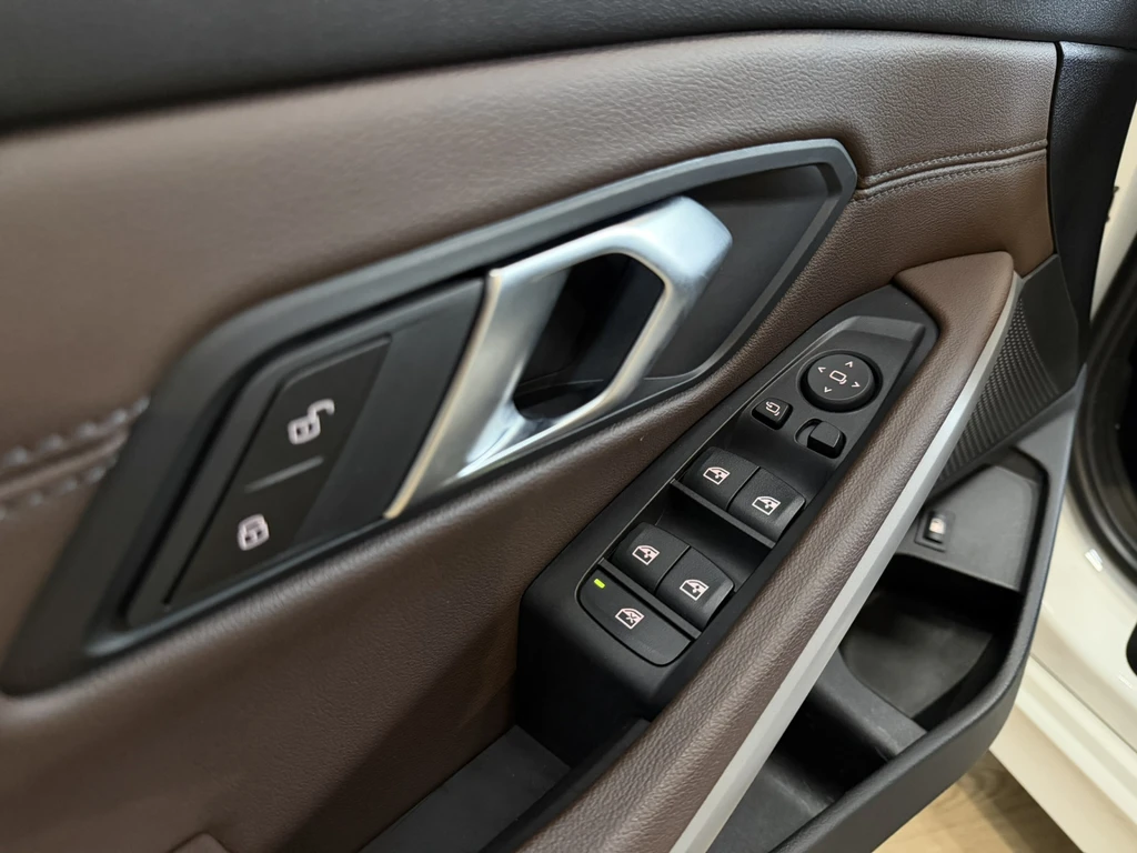 BMW 3 Serie – foto 13