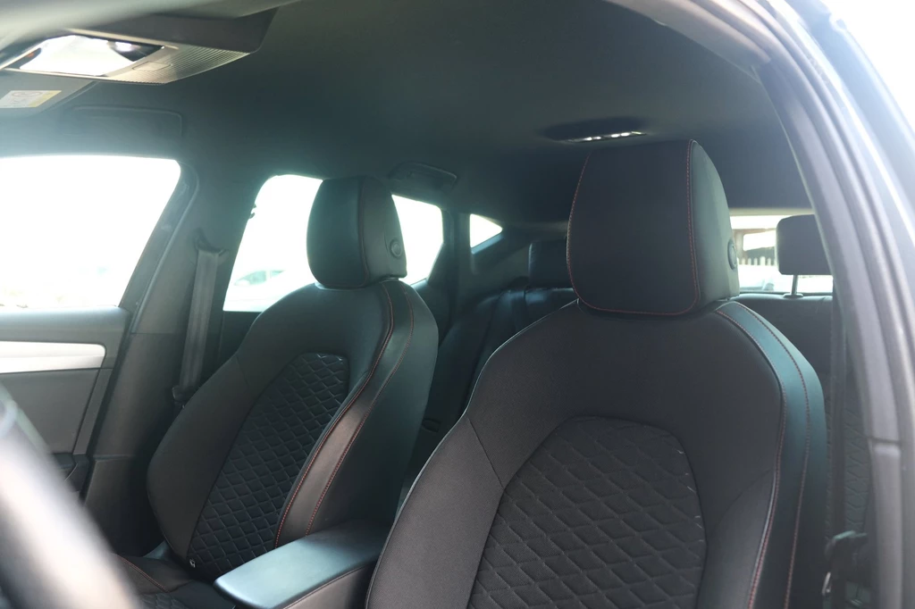 SEAT Leon – foto 10