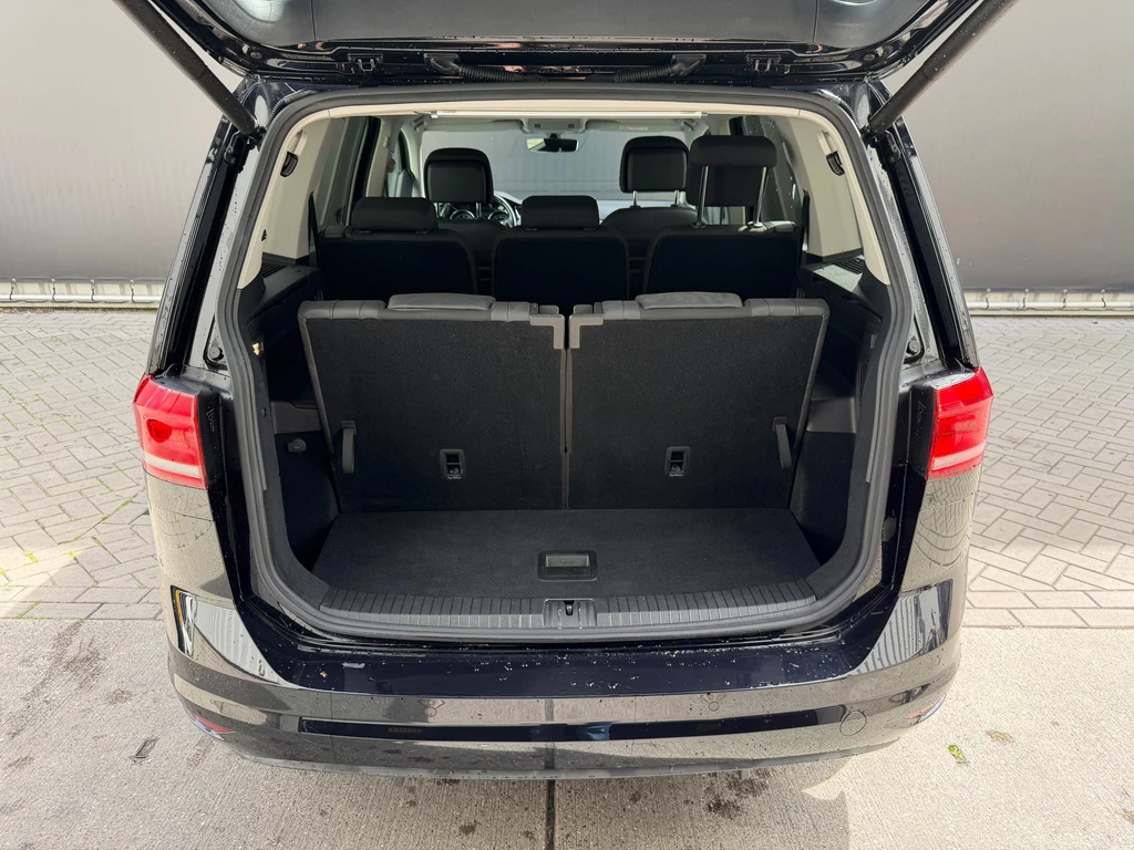 Volkswagen Touran – foto 13