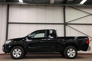 Toyota Hilux – thumbnail 3