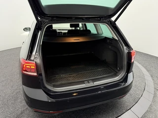 Volkswagen Passat – thumbnail 31