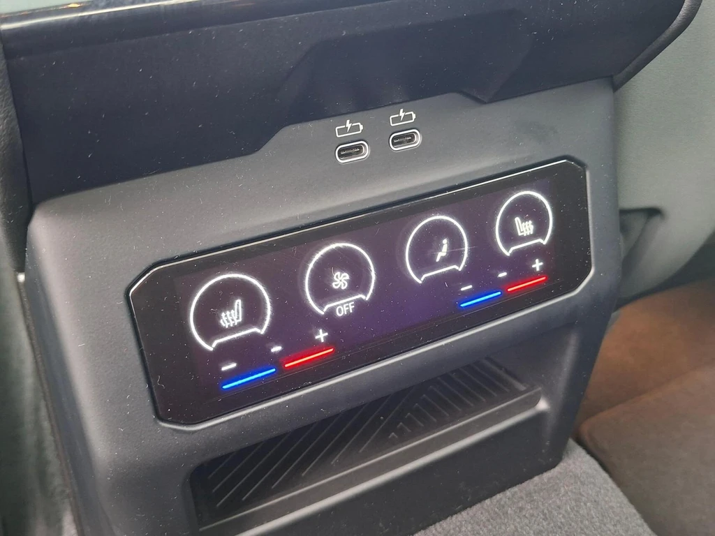 BMW i5 – foto 17