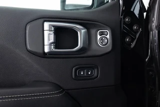 Jeep Wrangler – thumbnail 17