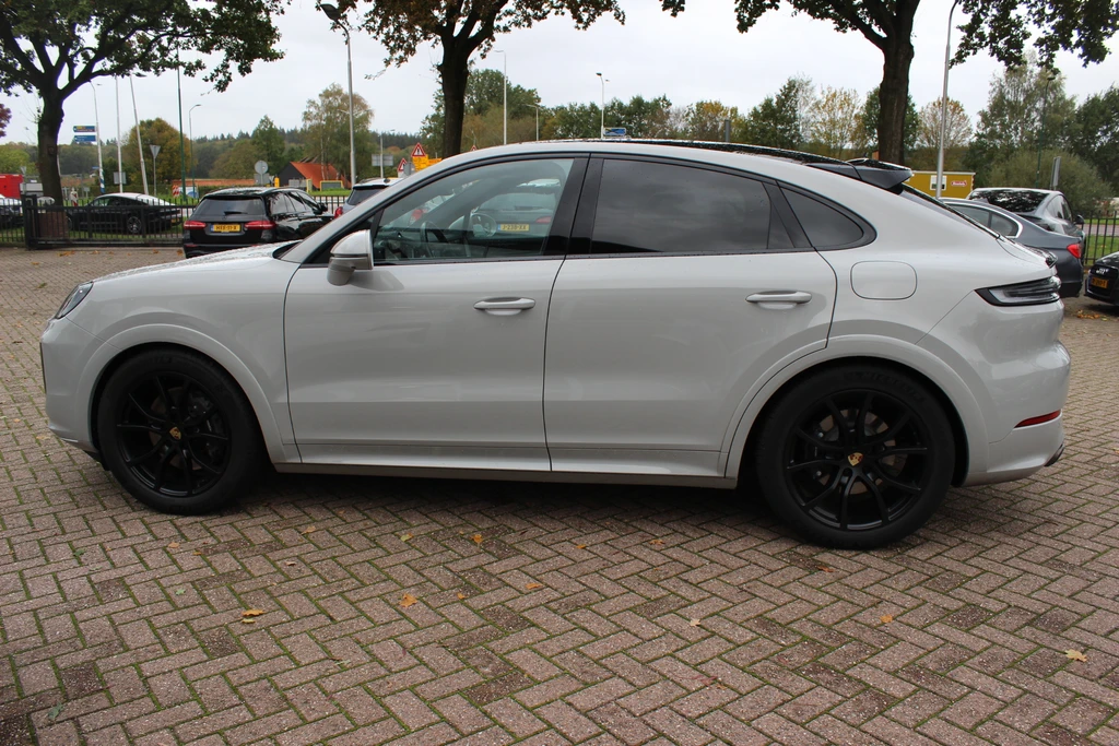 Porsche Cayenne – foto 2