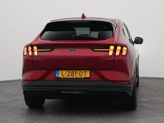 Ford Mustang Mach-E – thumbnail 7