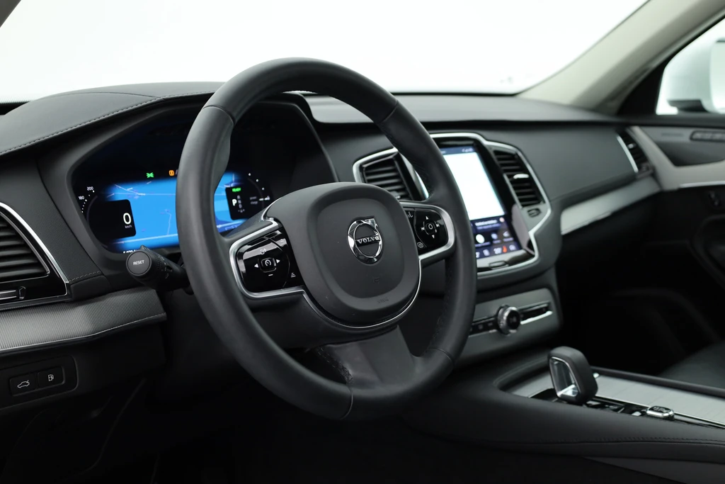 Volvo XC90 – foto 9
