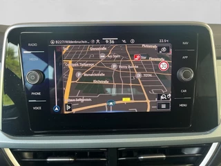 Volkswagen T-Roc – thumbnail 12