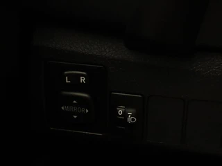 Toyota Auris – thumbnail 18