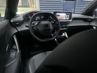 Peugeot 2008 – thumbnail 12
