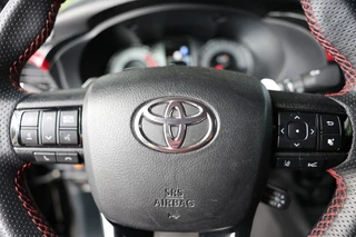Toyota Hilux – thumbnail 23
