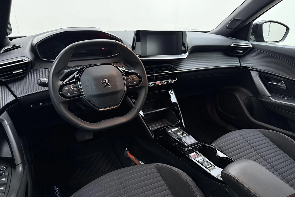 Peugeot e-2008 – foto 16