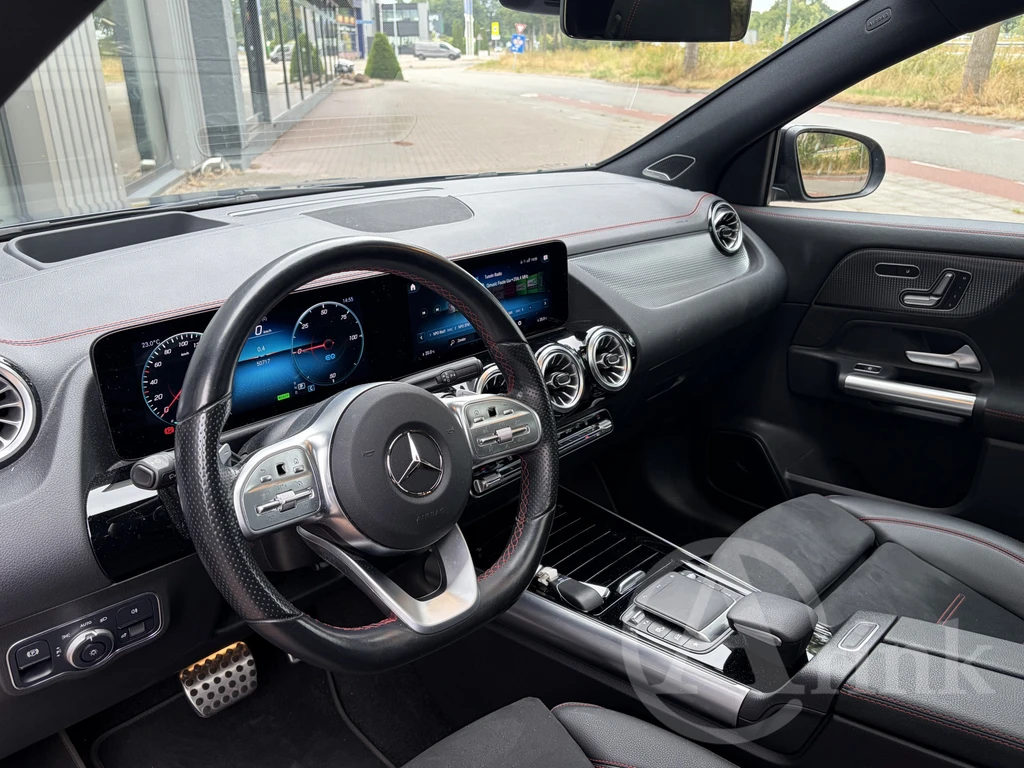 Mercedes-Benz EQA – foto 9