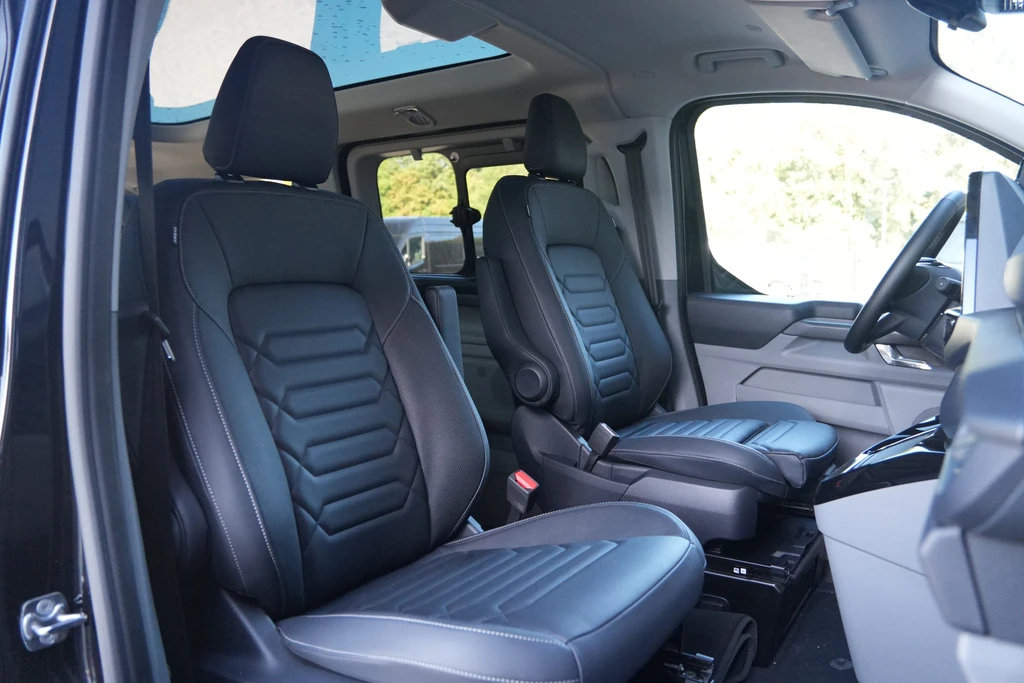 Ford Tourneo Custom – foto 44