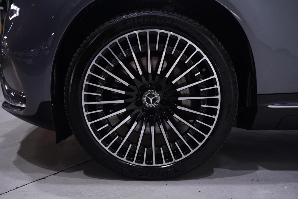 Mercedes-Benz EQC – foto 13