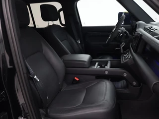 Land Rover Defender – thumbnail 9
