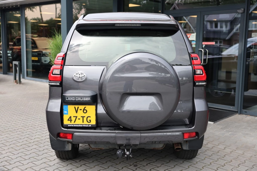 Toyota Land Cruiser – foto 5