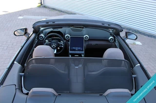Mercedes-Benz SL – thumbnail 13