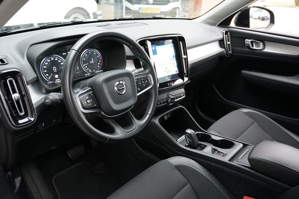 Volvo XC40 – foto 8