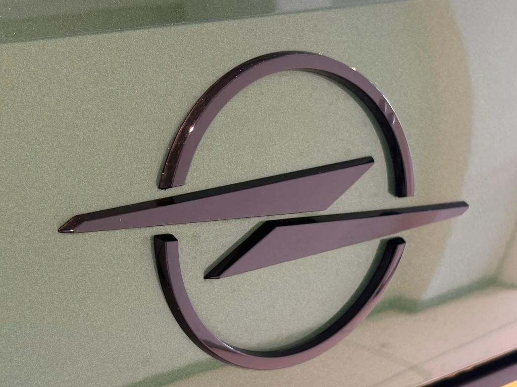 Opel Astra – foto 23
