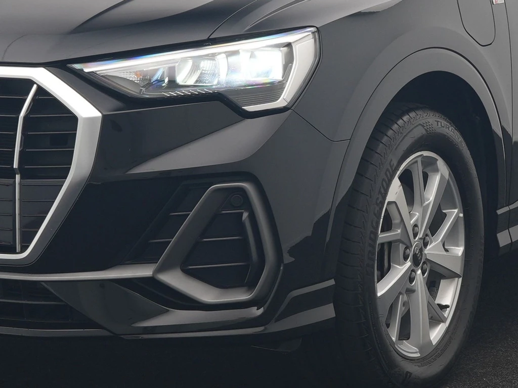 Audi Q3 – foto 17