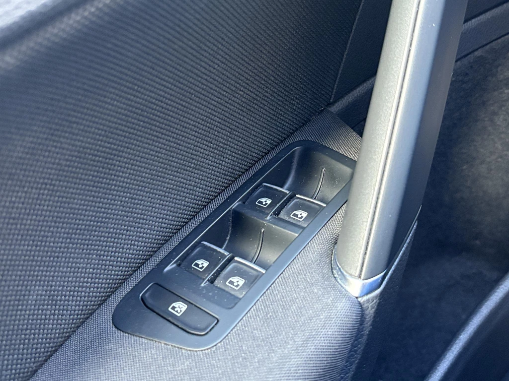 Volkswagen Golf – foto 28