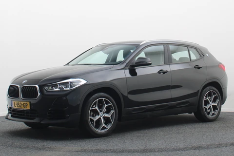 BMW X2 xDrive20i High Executive LED, Camera, Trekhaak, Navigatie, Climate, 18"