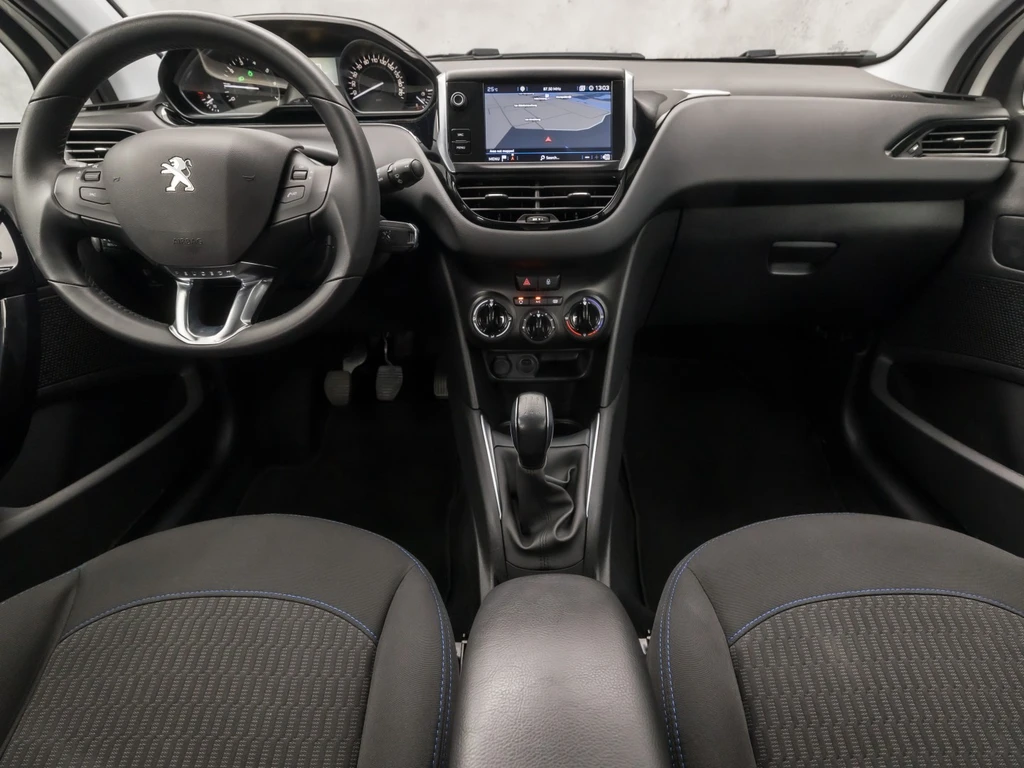 Peugeot 208 – foto 7