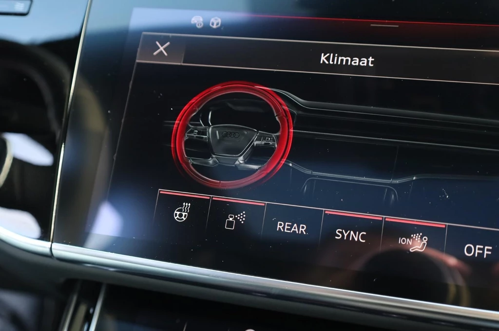 Audi S8 – foto 31