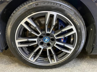 BMW i5 – thumbnail 8
