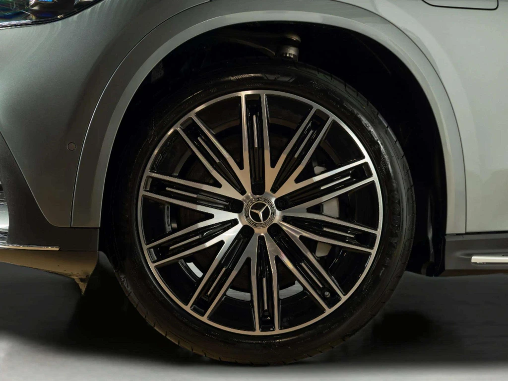 Mercedes-Benz EQE – foto 6